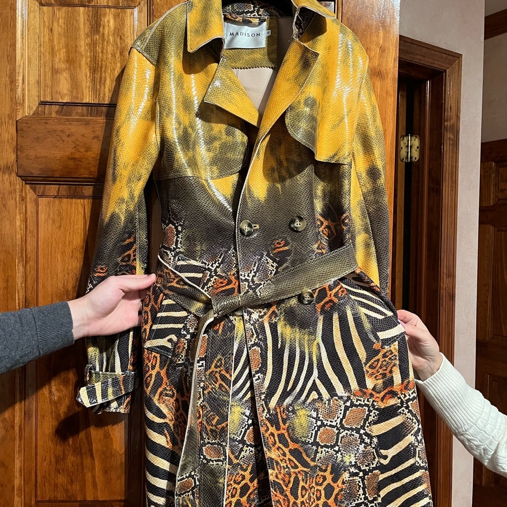 Madison Vibrant Animal Print Trench Coat - Yellow and Brown